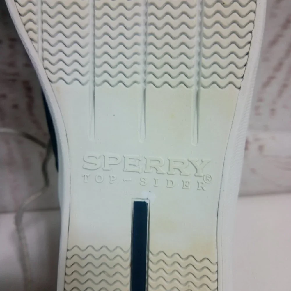 Sperry top sider