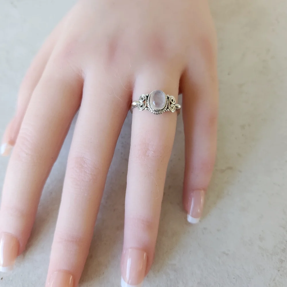NEW 925 Sterling Silver Oval Bezel Set Moonstone Ring Size 8.5