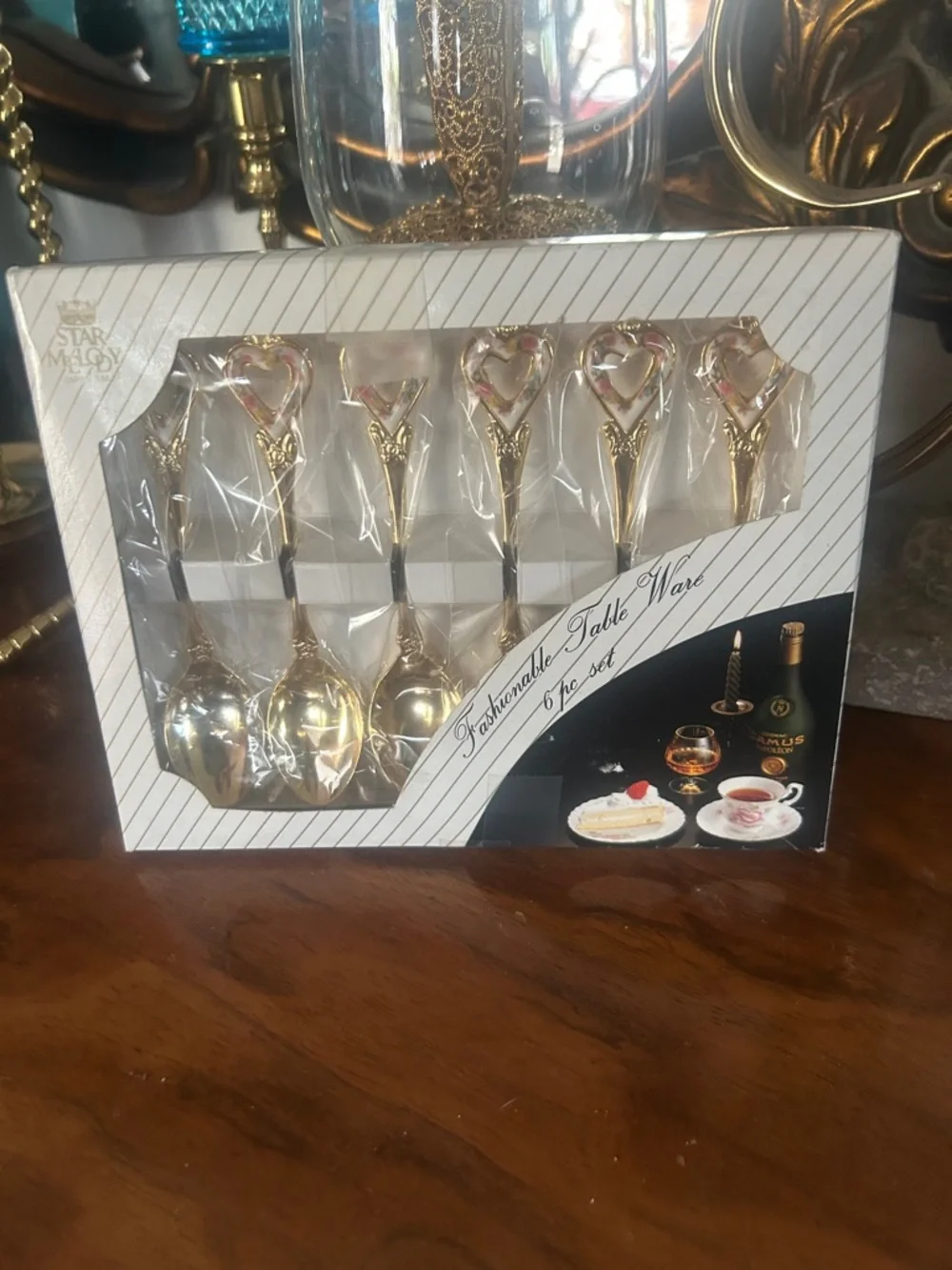Vintage Gold Heart-Handle Dessert Spoon Set (6)