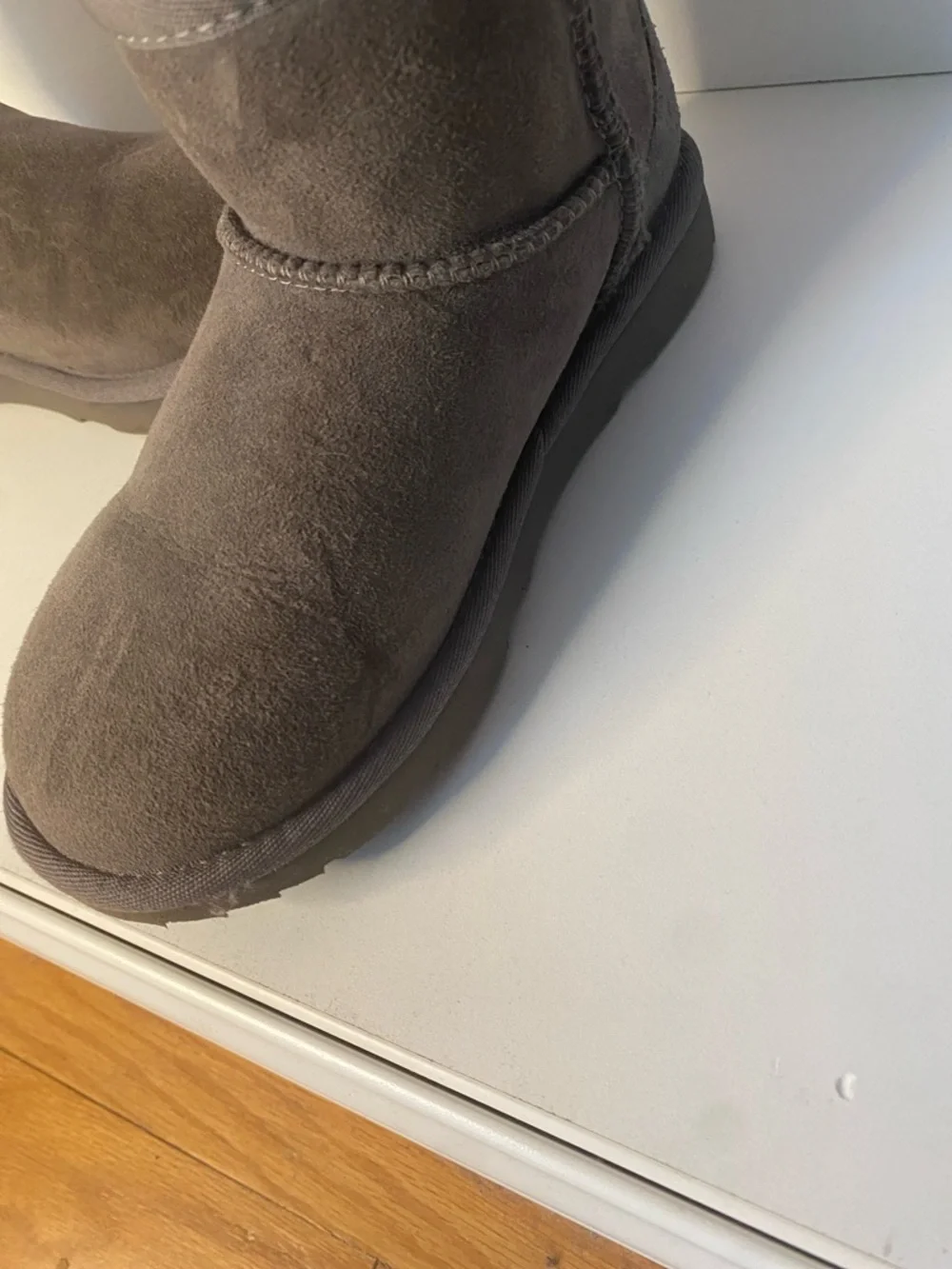 UGG Kids Classic Ultra Mini