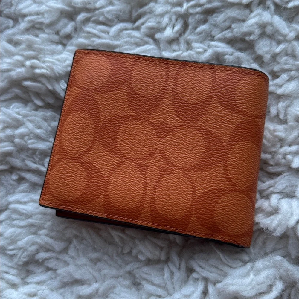 Coach this wallet