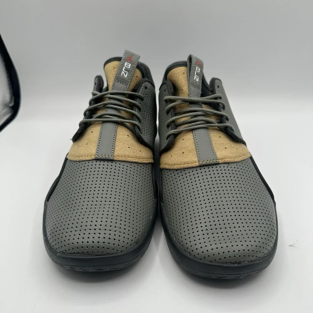 Jordan eclipse leather