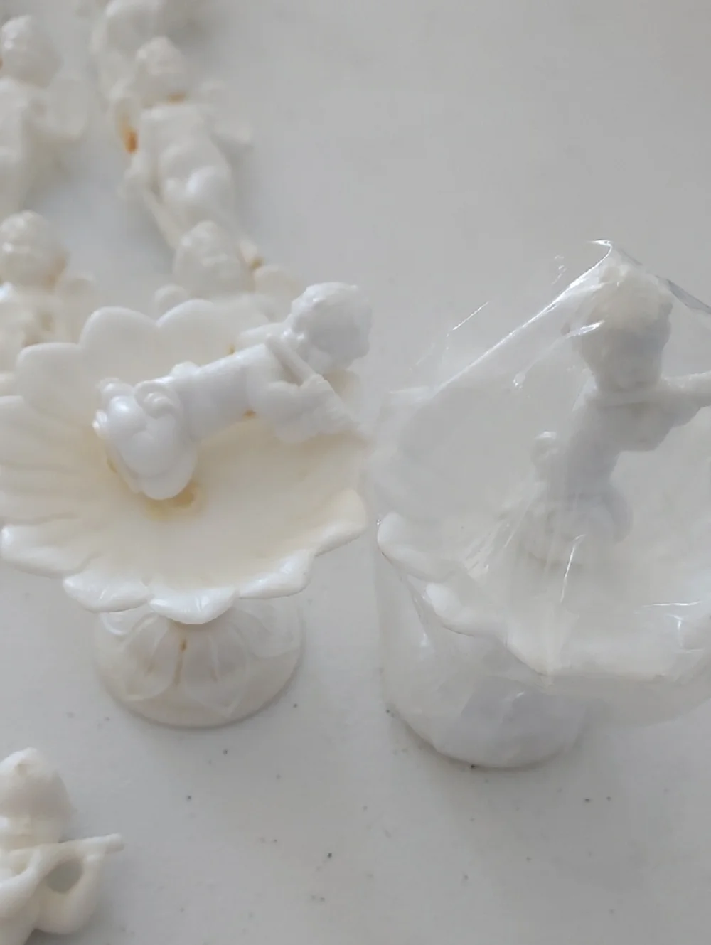 Wilton Angels Cherubs Cake Decorations pre owned