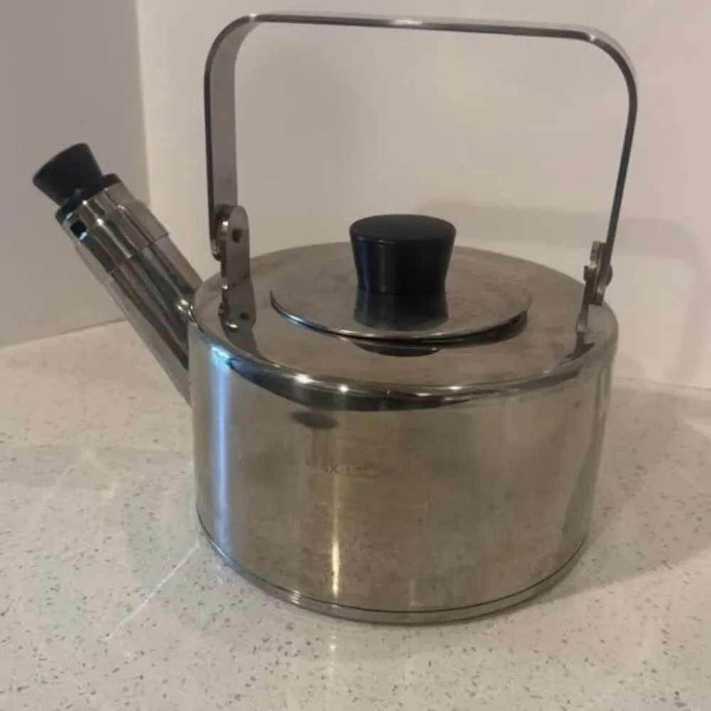 IKEA kettle, stainless steel, 1.5 L,almost new