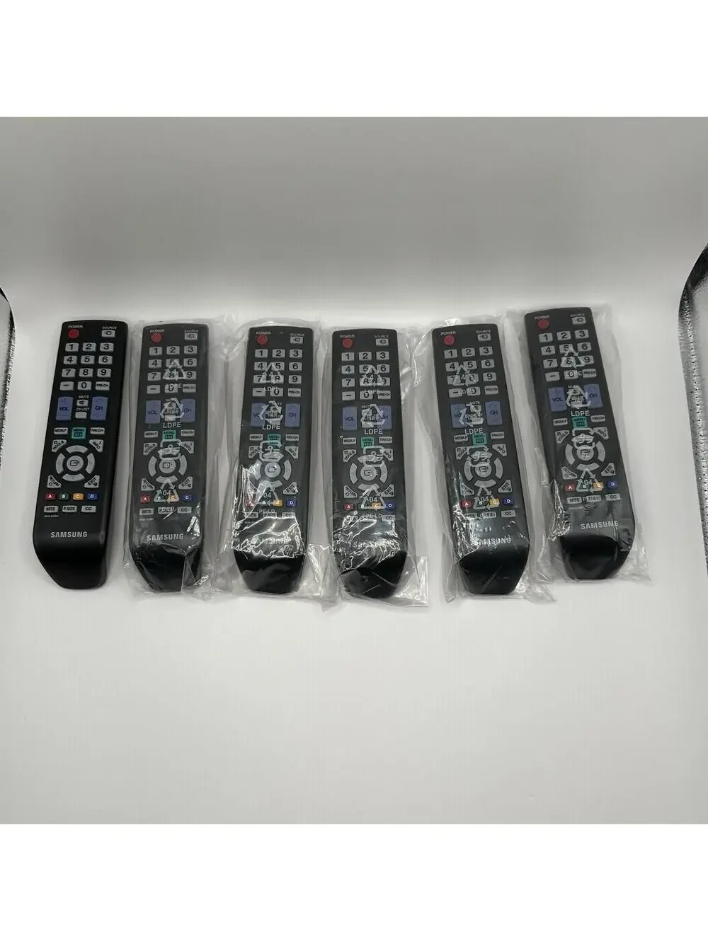 Lot Of 6 Remote Control Samsung BN59-01006A LN19B650T6DXZA LN22B350 LCD HDTV TV