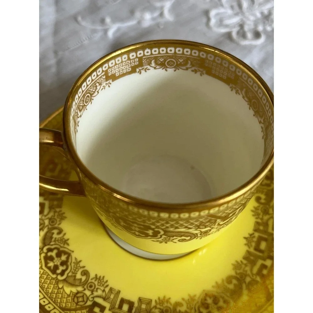 N/A yellow cups new