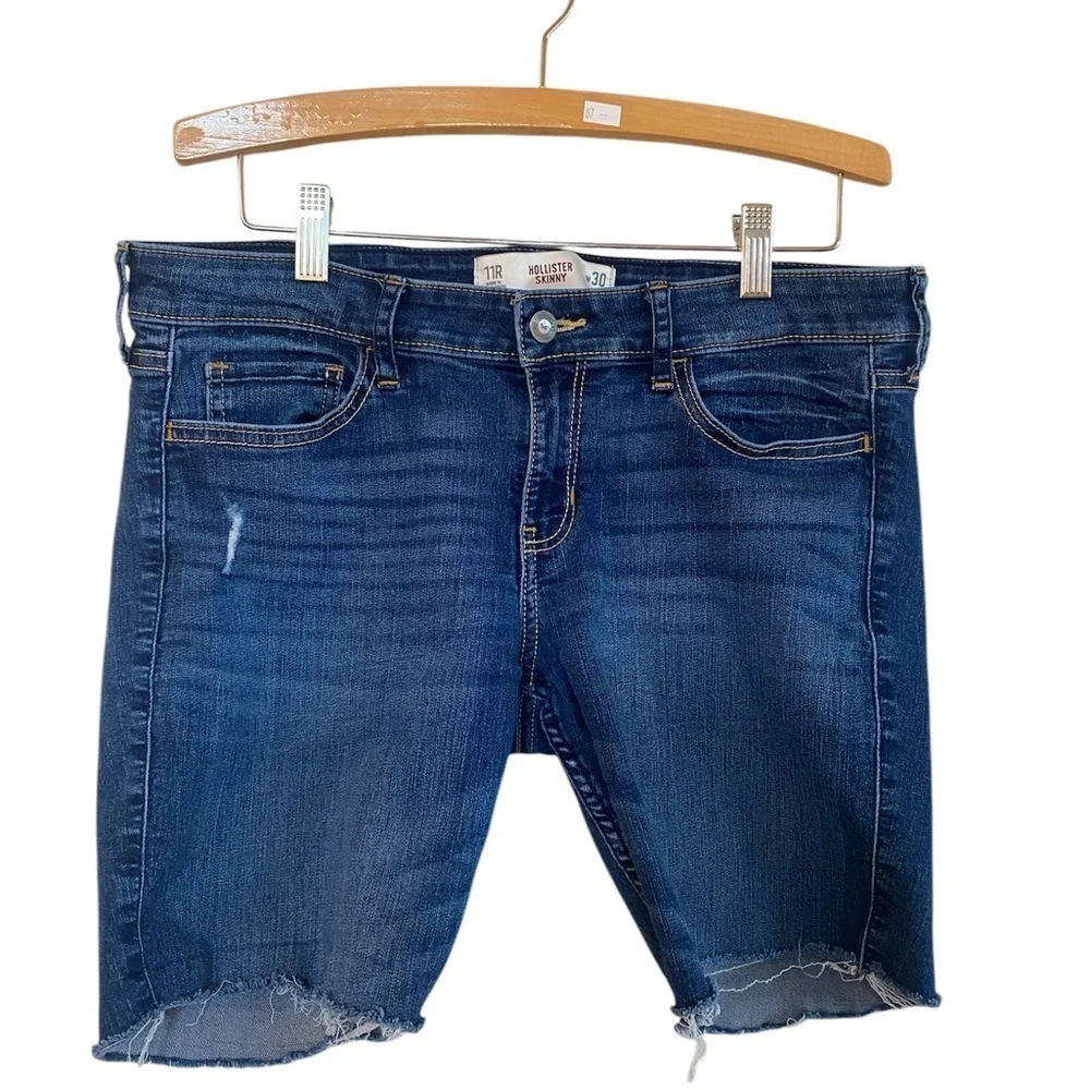 Hollister Medium Wash Skinny Denim Shorts 11R W30 L32