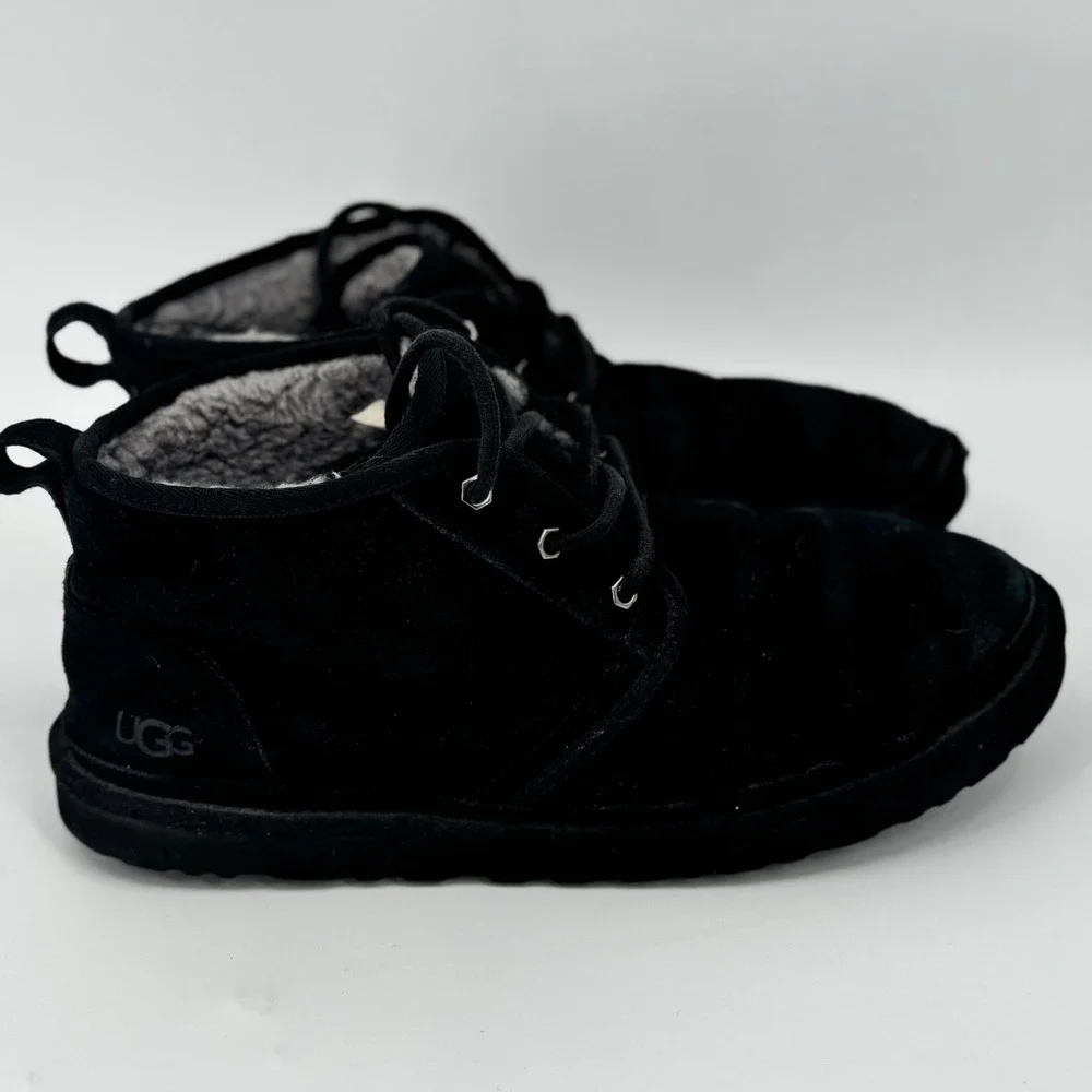UGG Men's Neumel Chukka Boots Black‎ Suede UGGplush Wool Lining Size 12 Fair