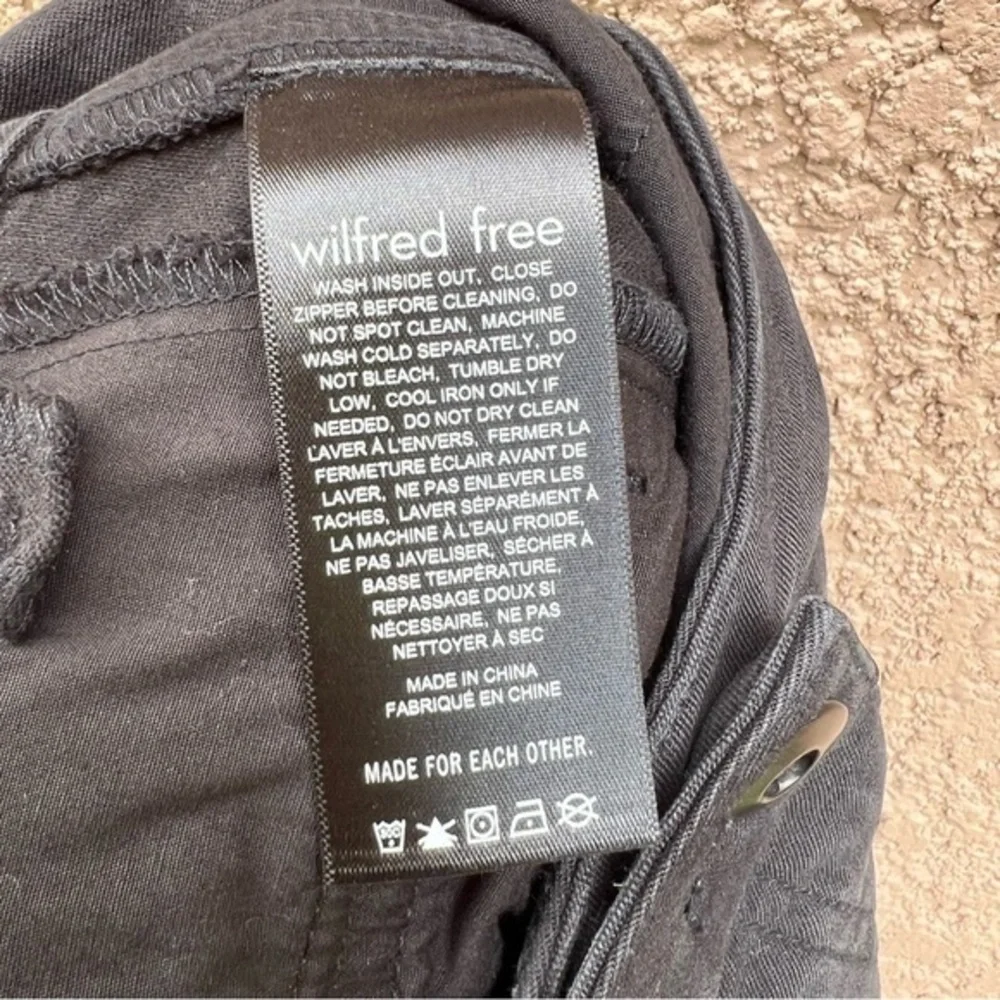 Aritzia wilfred free