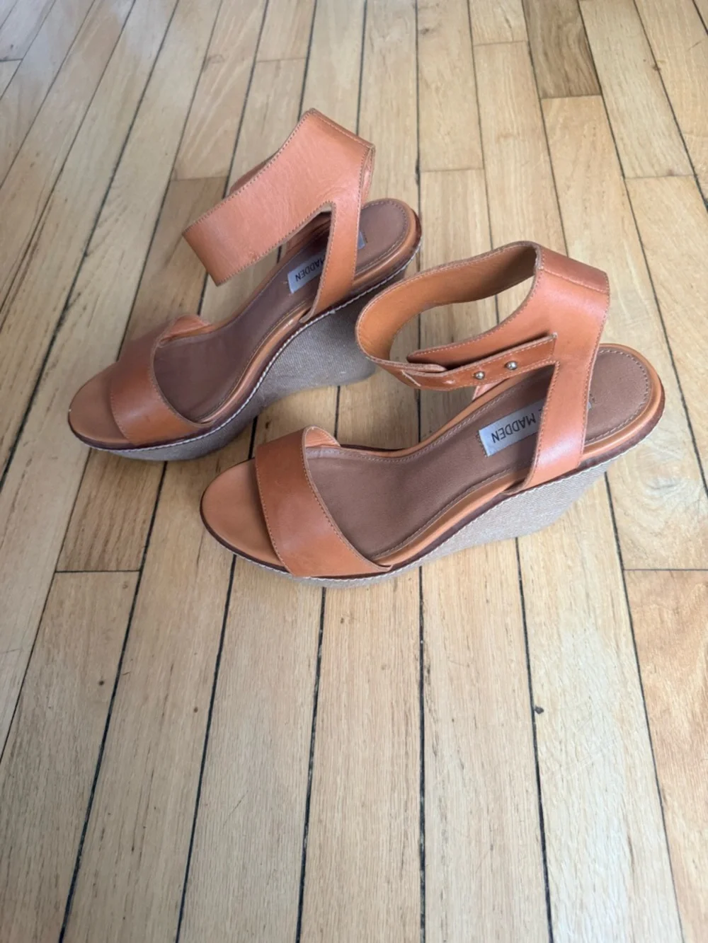 Steve Madden stylish tan