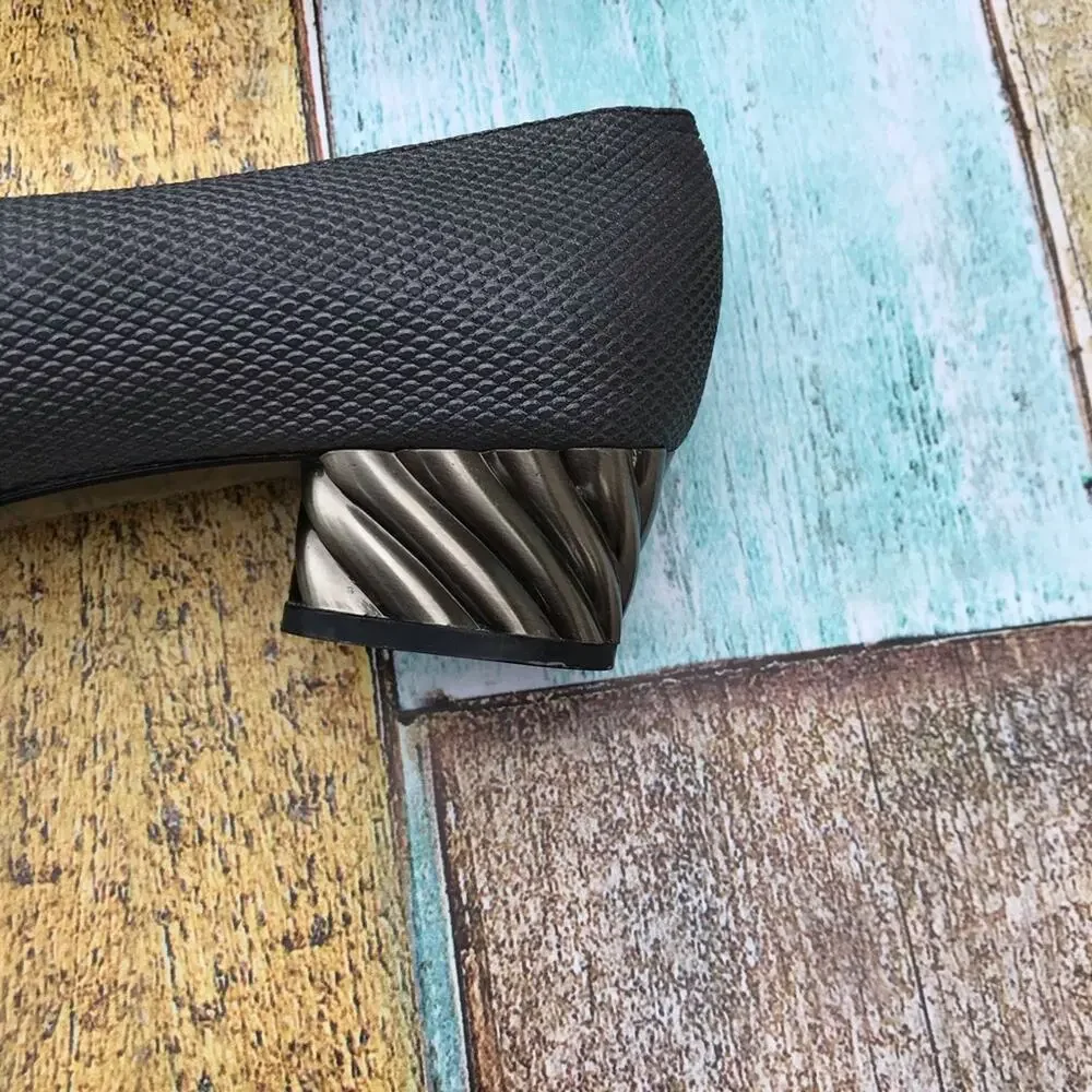 Stuart Weitzman but regal heel