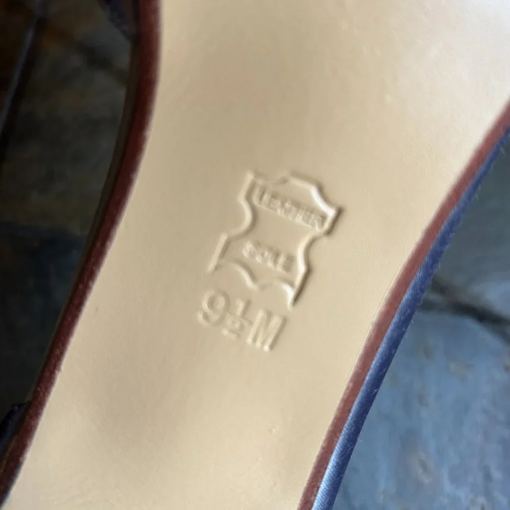 Benjamin Walk material like footwear
