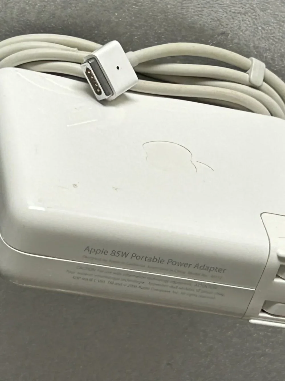 APPLE A1172 original apple