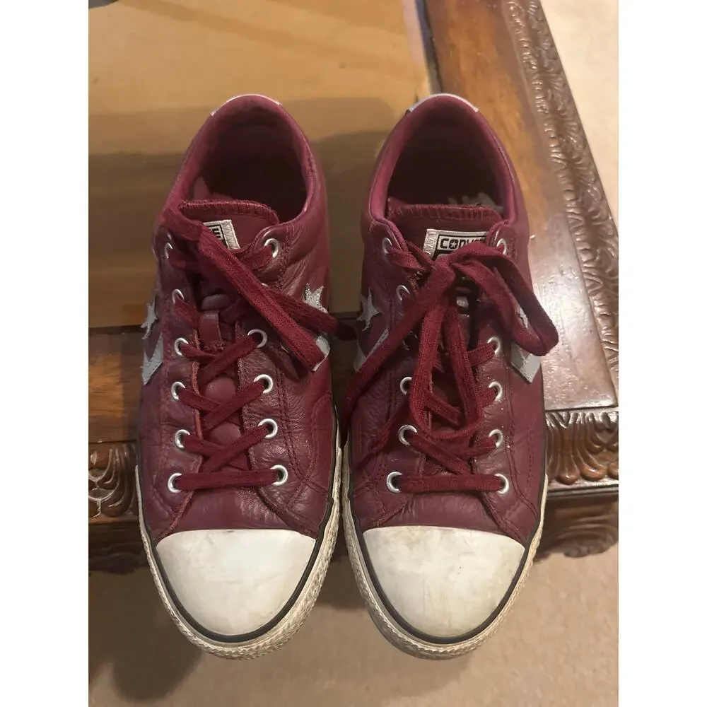 Converse burgundy low