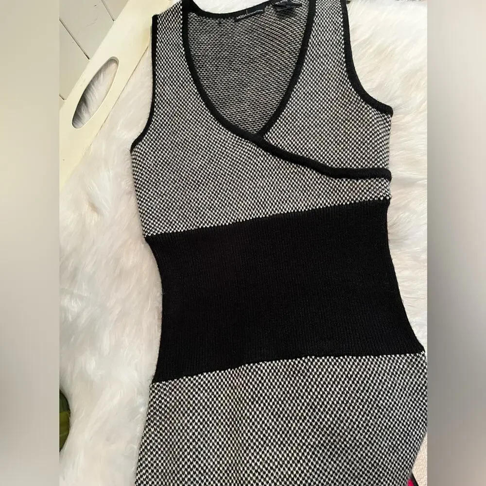 Moda International new without