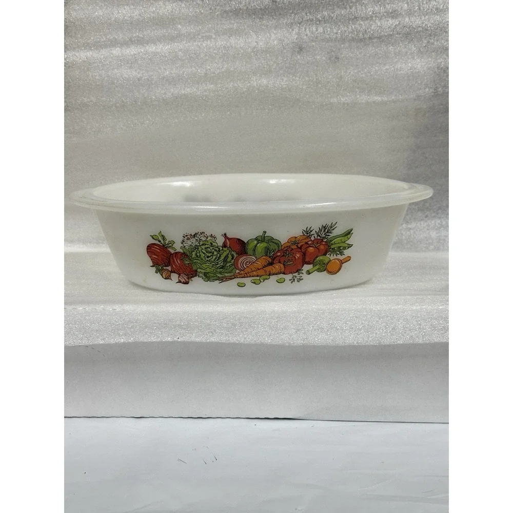 Glasbake grandmas dish white