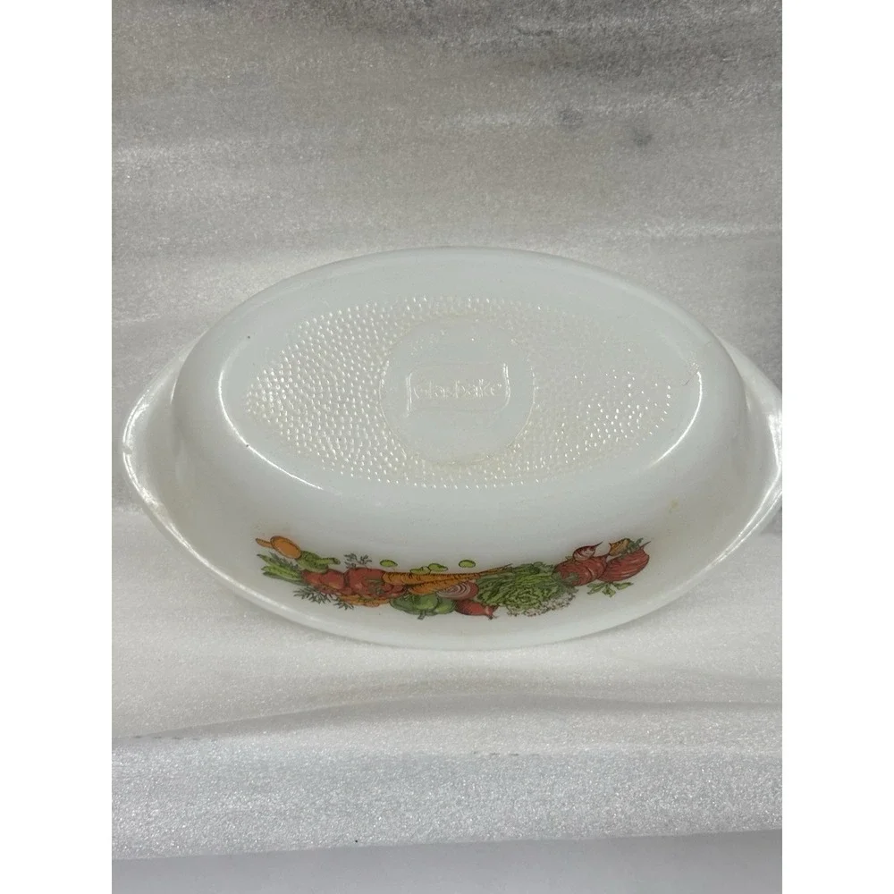 Glasbake jeannette also