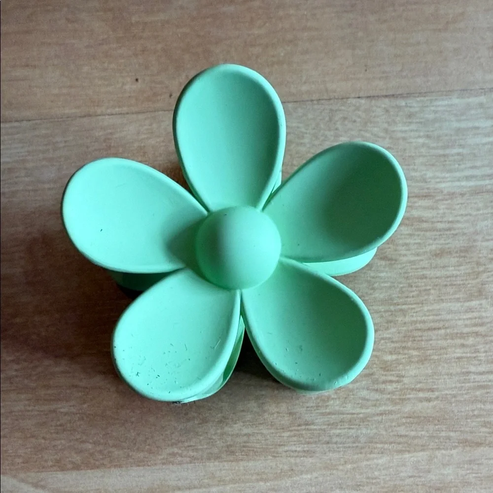Mint Green Flower Hair Clip