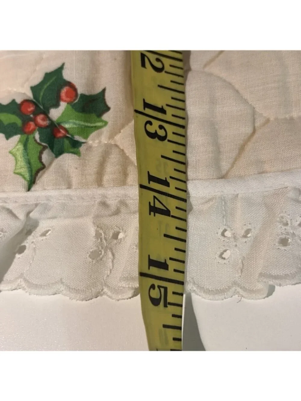 VTG Handmade Quilted Christmas Placemats Set of 6 Poinsettia Holiday Cottagecore