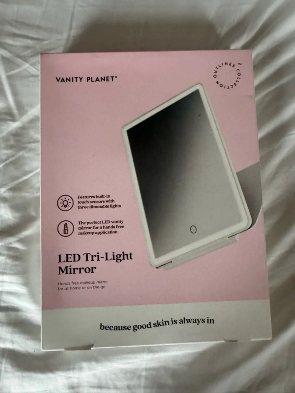 Vanity Planet pose your