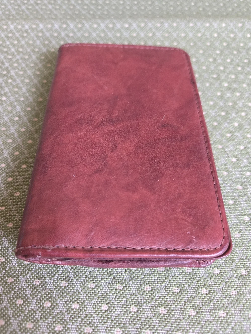 N/A slim leather