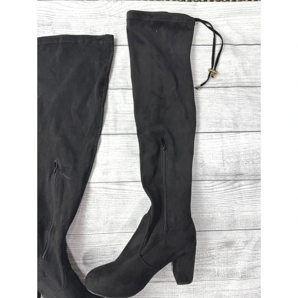 Unbranded sleek over