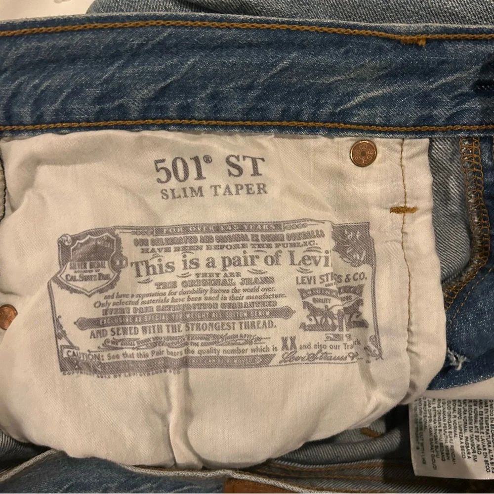 Levis brand levi