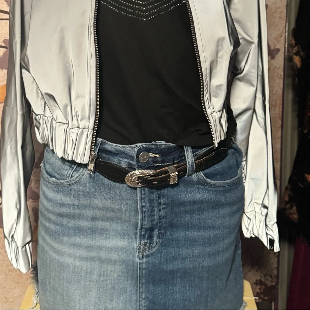 N/A stylish denim
