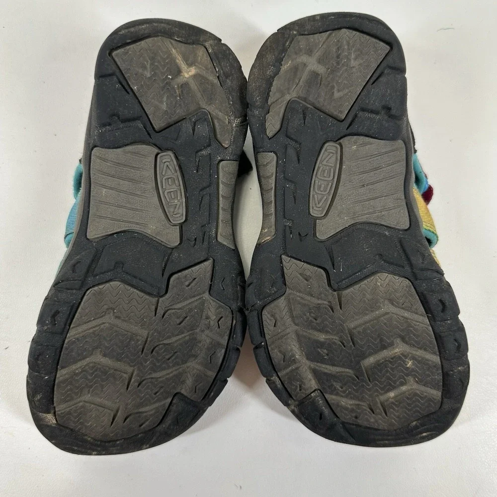 KEEN Newport H2 Rainbow Tie Dye Sandal Big Kid Size 2 Water Hiking Sport Shoes