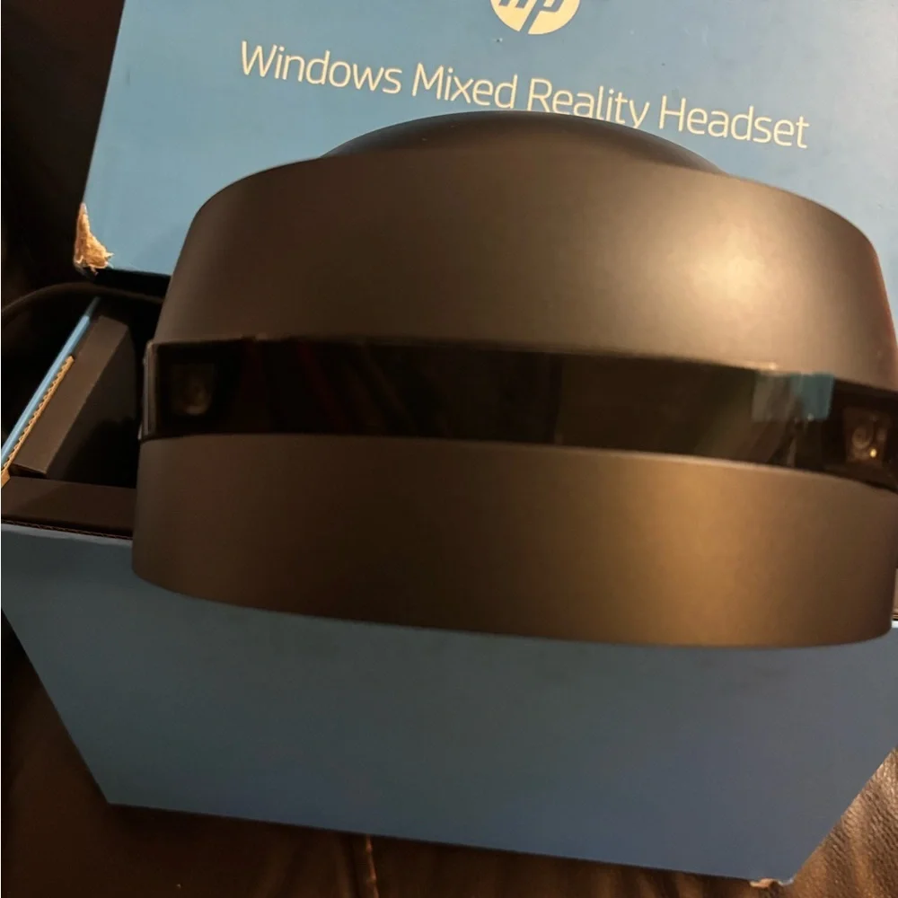 HP Developer Edition Mixed Reality Headset in Black