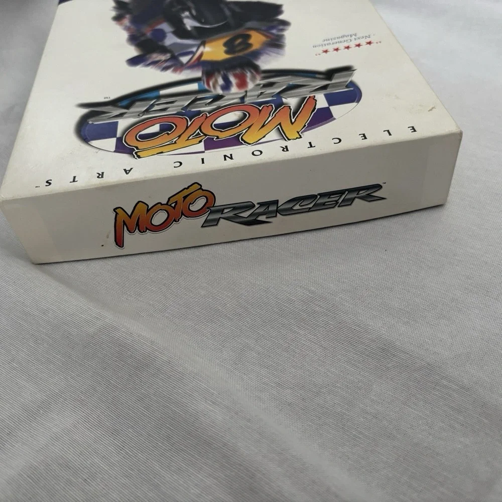 MOTO RACER SET 1997 CD ROM PC WINDOWS 95 VINTAGE RARE