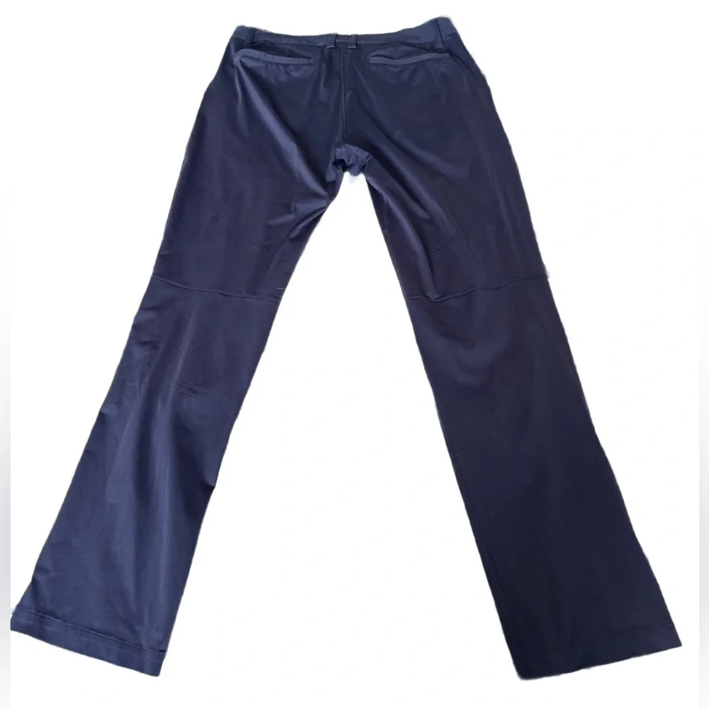 RHONE navy 33