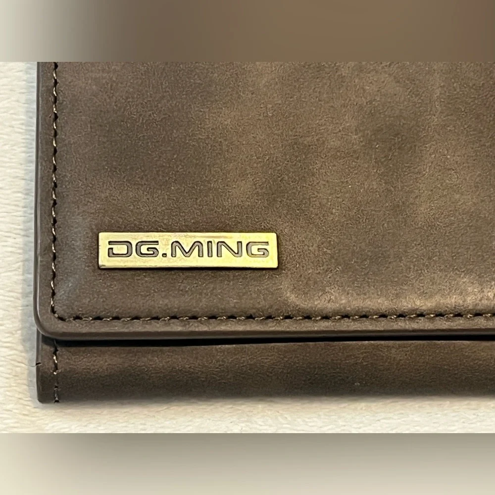 DG.MING preloved wallet pictures