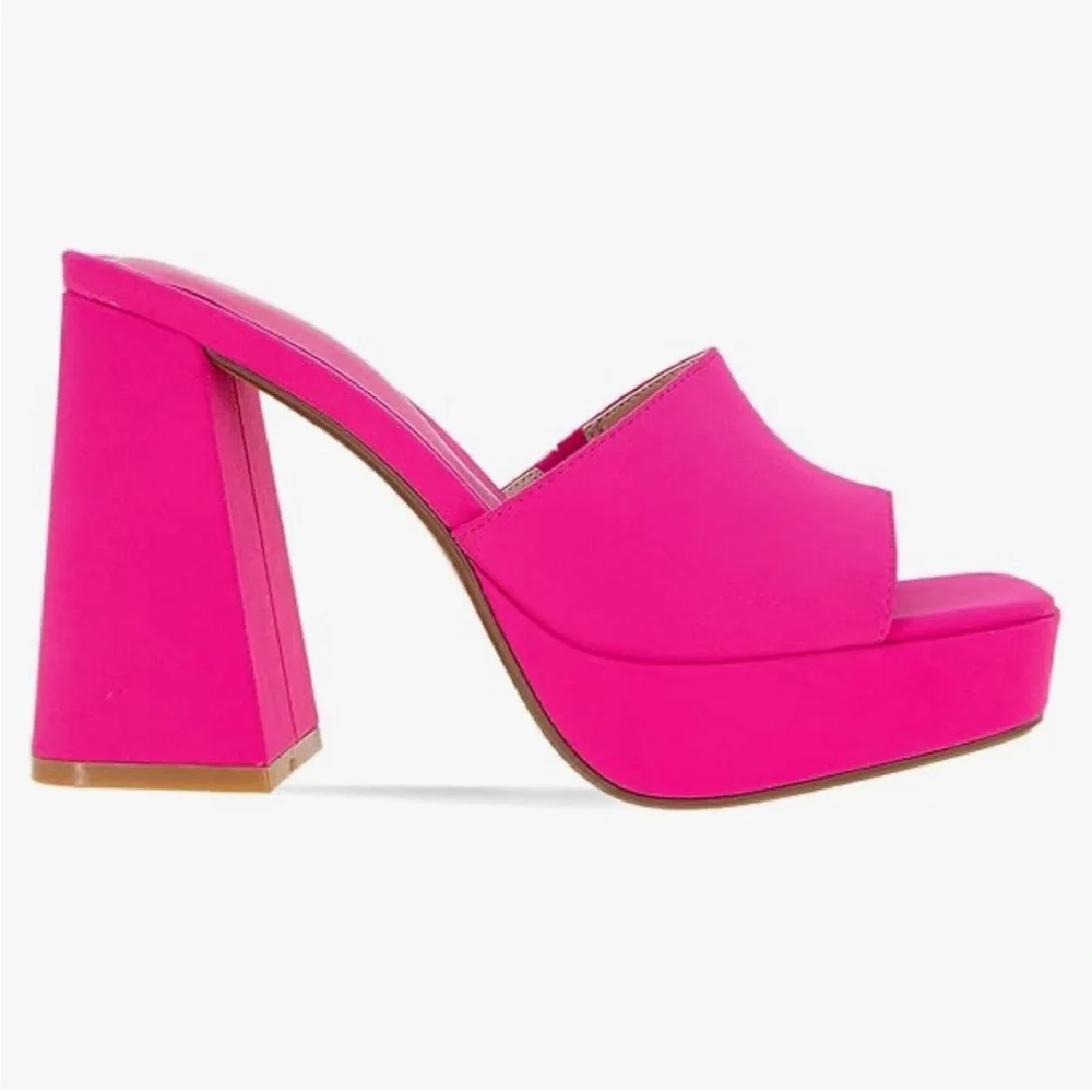 BCBGeneration square mules