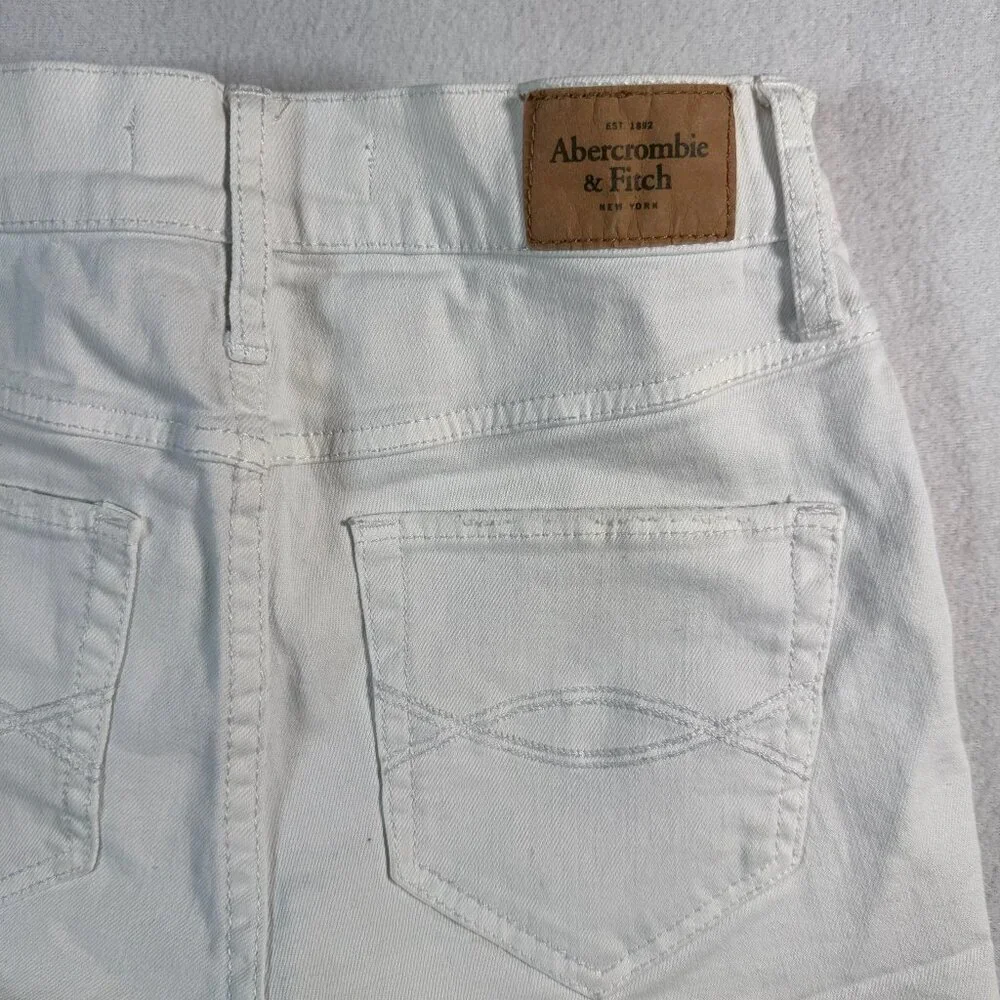 Abercrombie and Fitch Shorts Womens 25 White Cut Off Mid Rise Button Fly