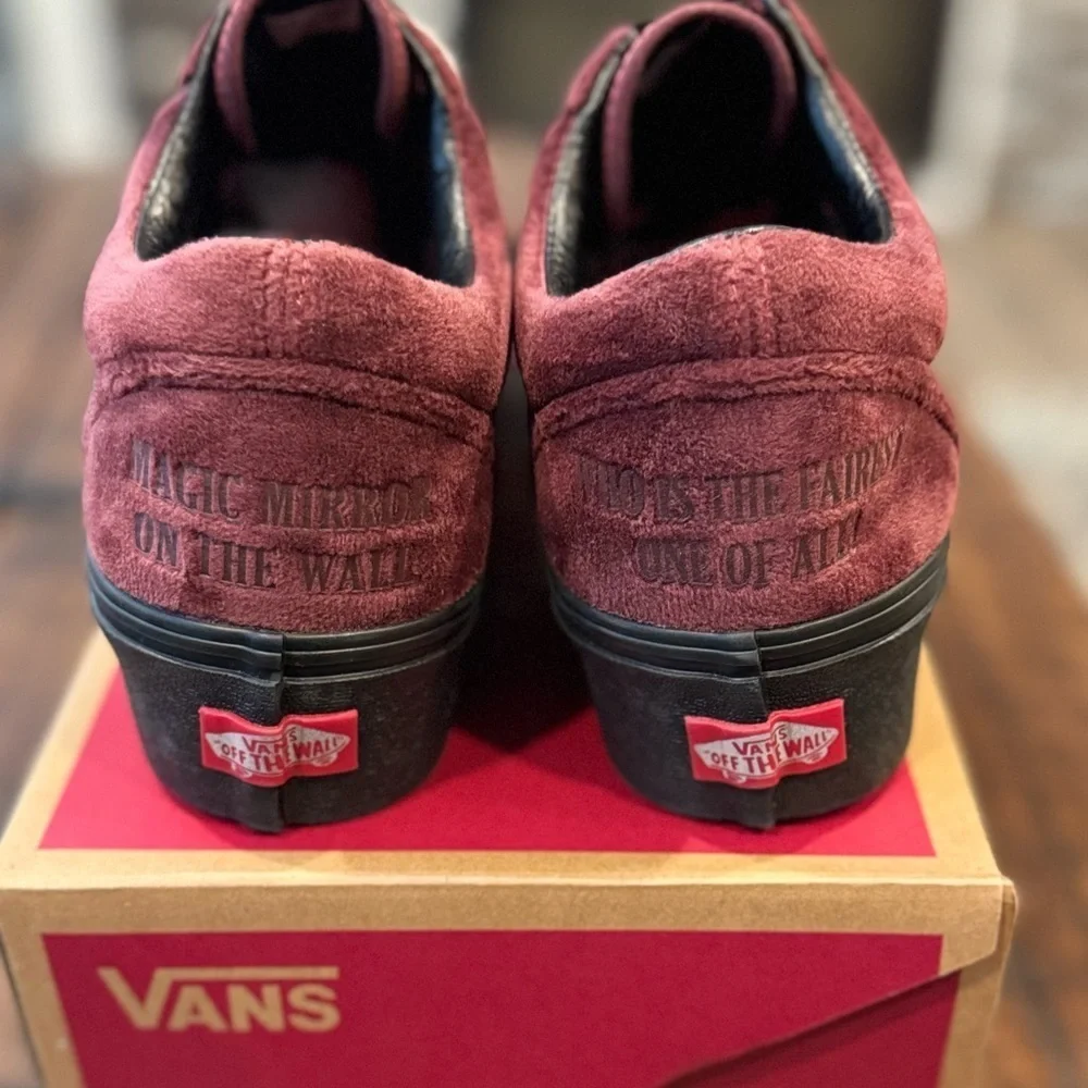 Vans new ships
