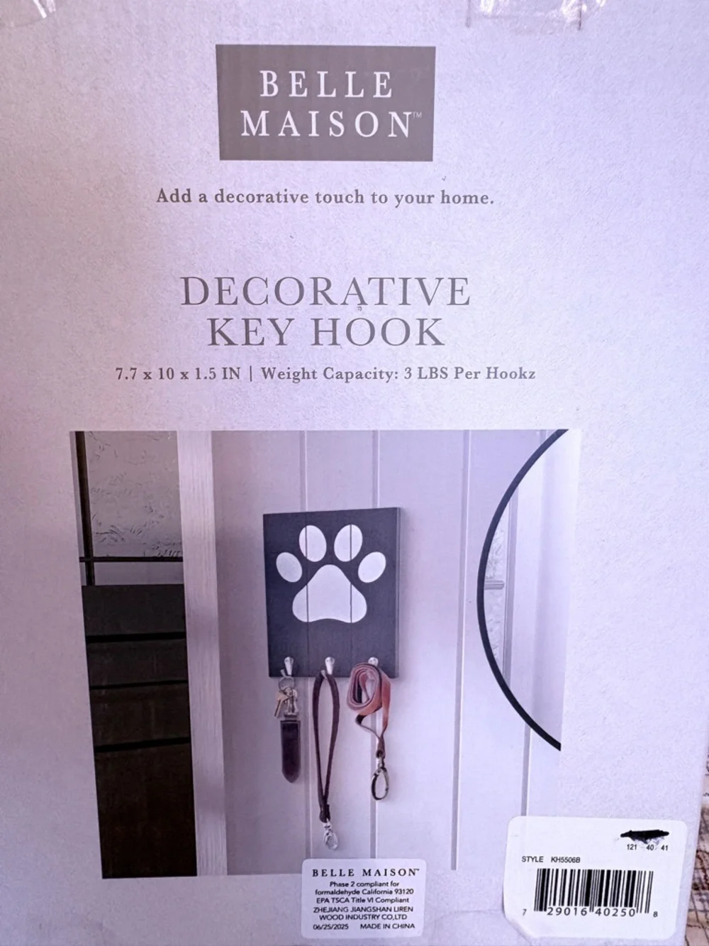 Belle Maison wooden bold