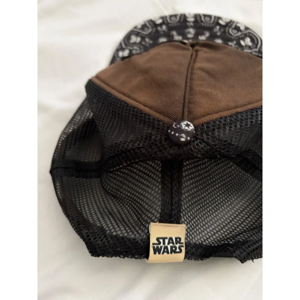 Vans Trucker Hat Star Wars Stormtrooper Brown Black Snapback OSFM