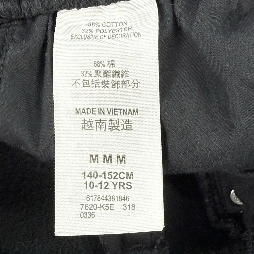 Levis opening photos