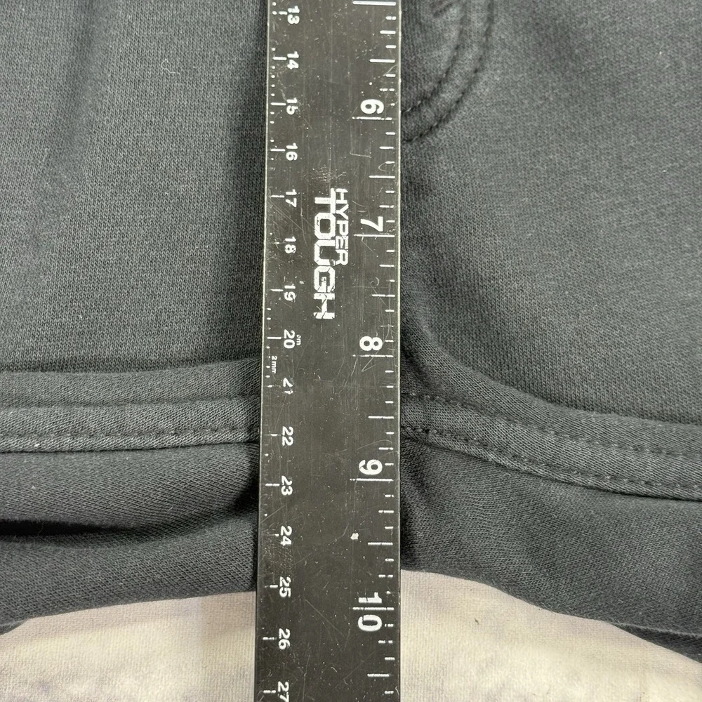 Levis skateboarding stretch measurements