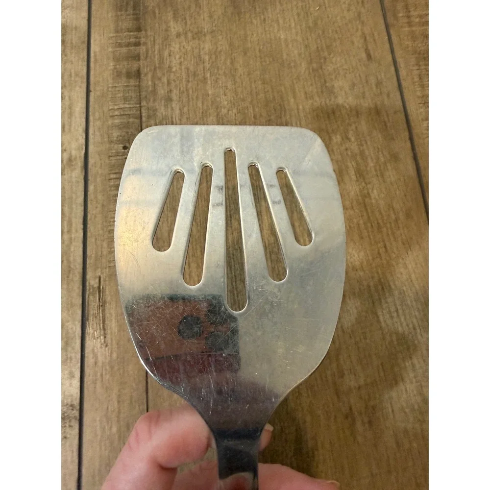 Oneida slotted server