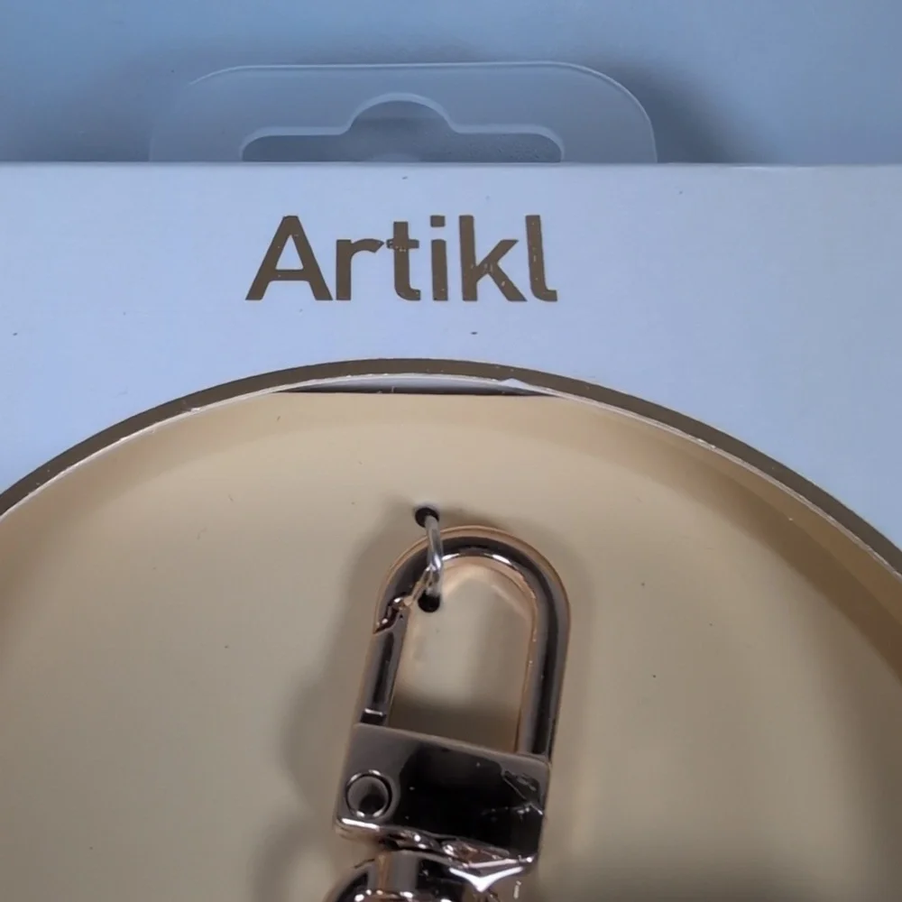 Artikl white gold