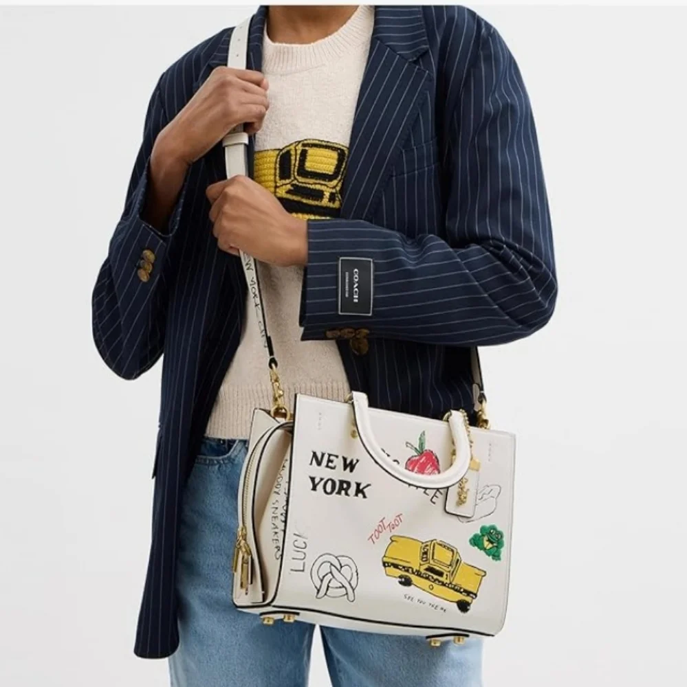 Coach nwt rogue