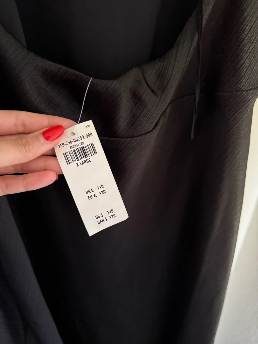 NWT Abercrombie & Fitch High Neck Crinkle Dress 🖤