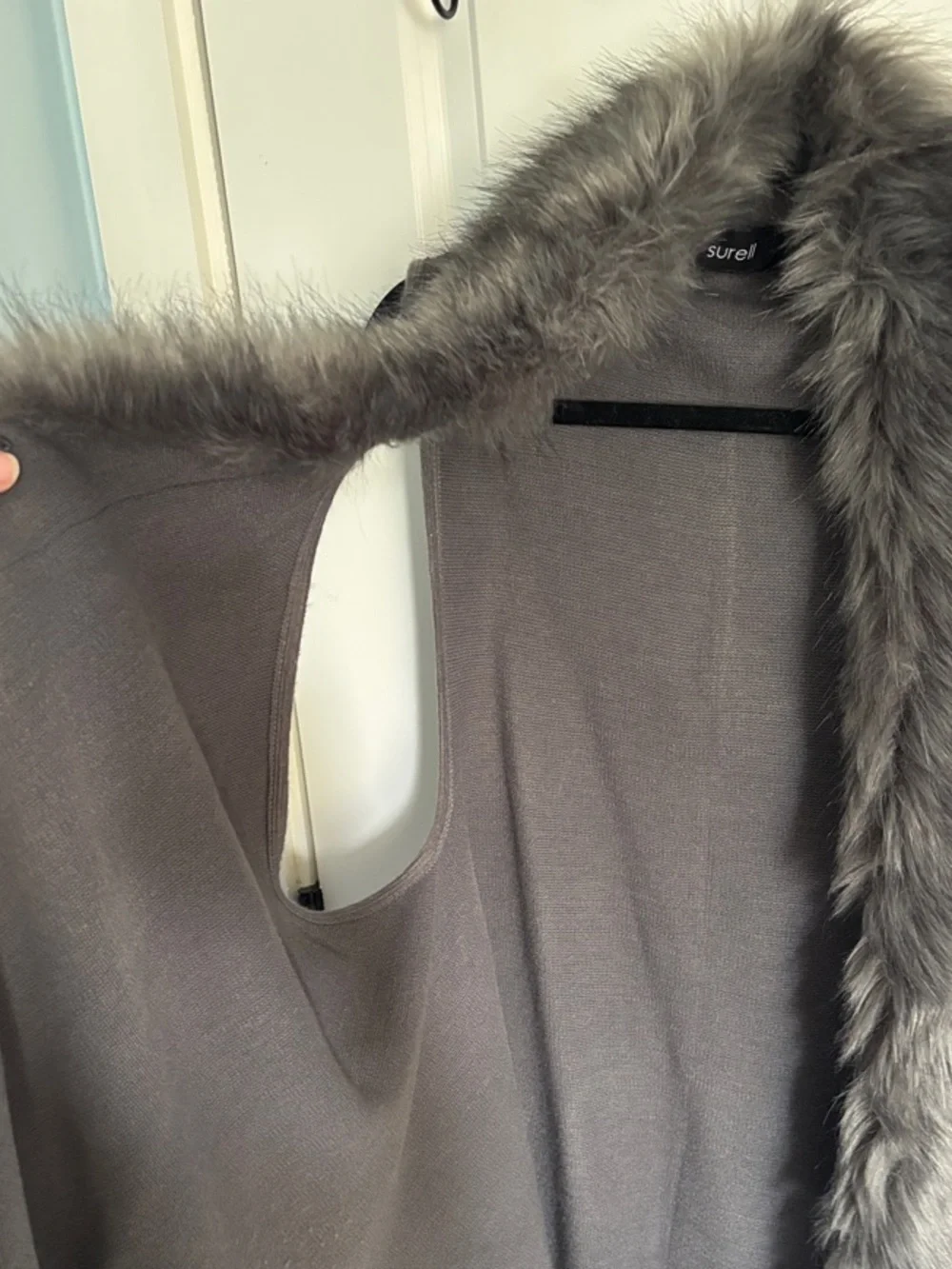 Surell sleeveless vest