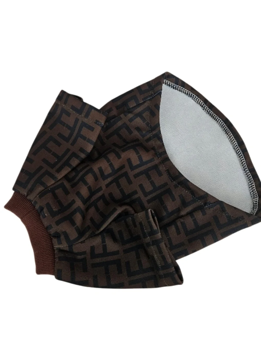 The Unbranded Brand brown dog