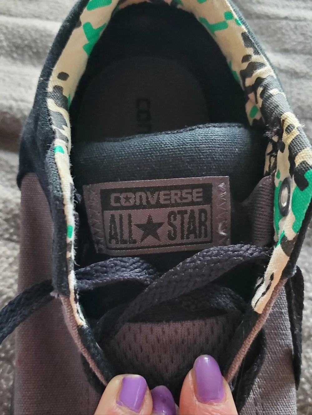 Converse