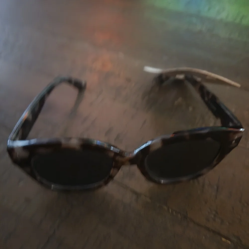 Simply Southern vibe sunnies