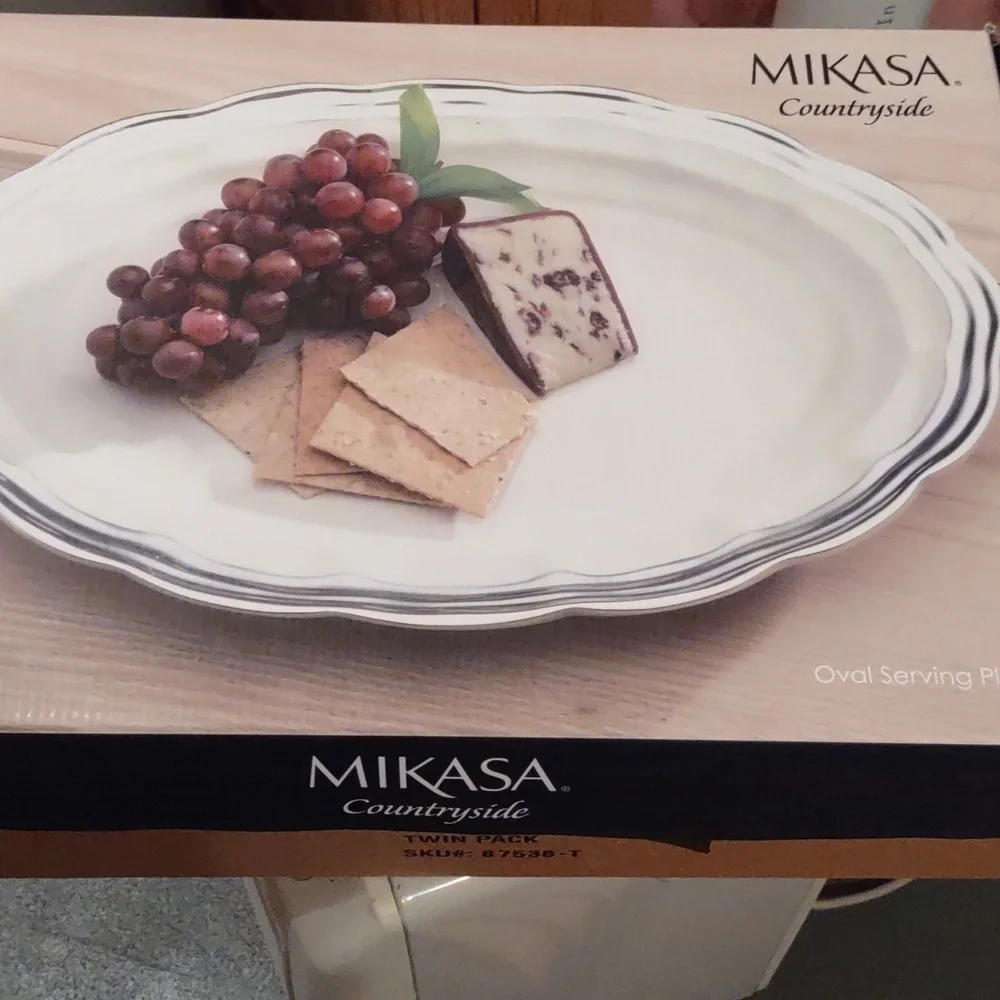 Mikasa countryside oval serving platter, nib