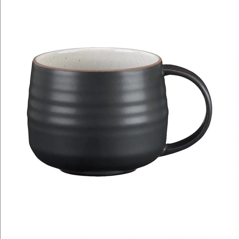 Crate&Barrel like smoke street